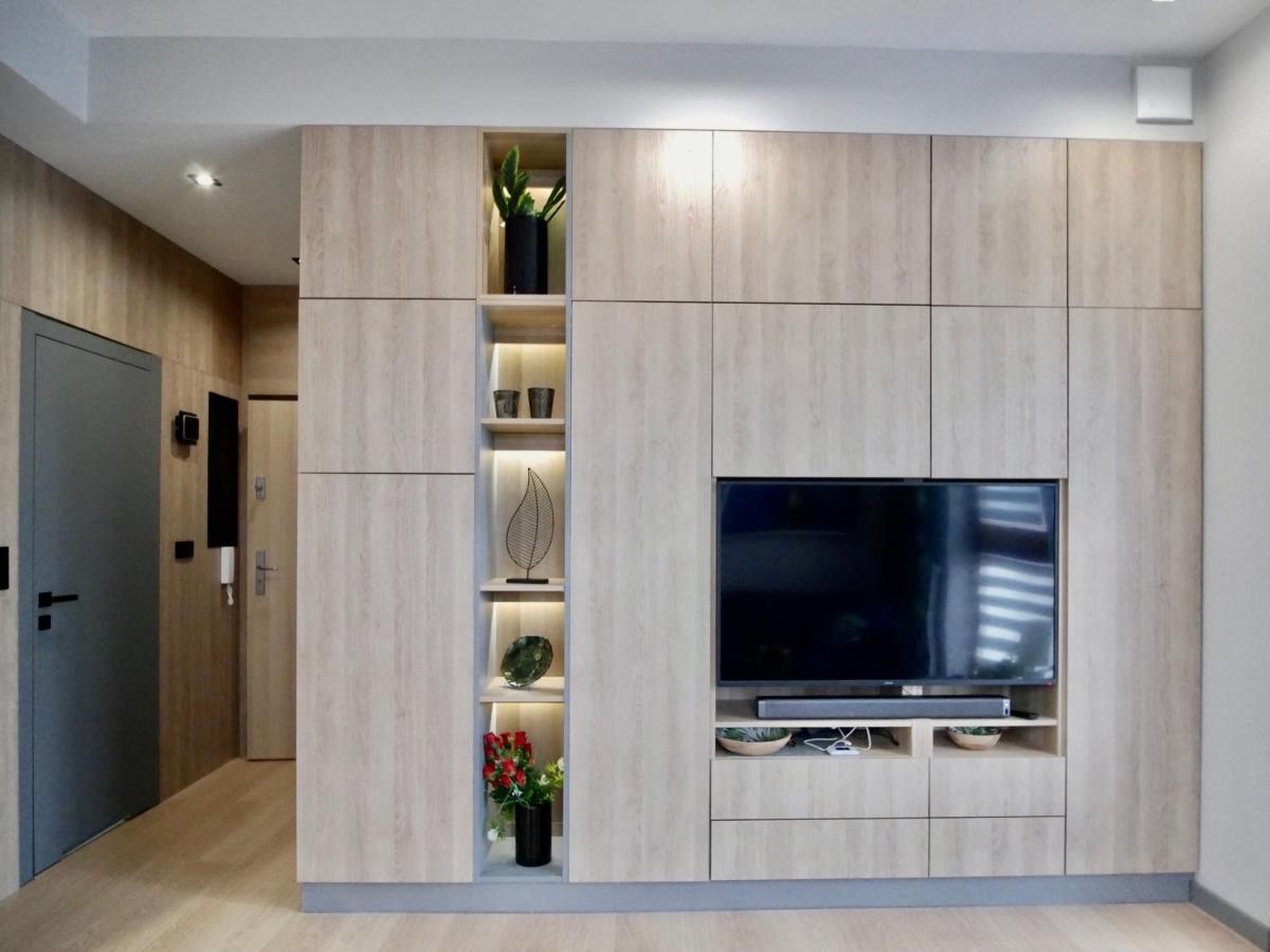 4Uapart-Apartment Suite Platan Tower Paradiso 斯维诺乌伊希切 外观 照片