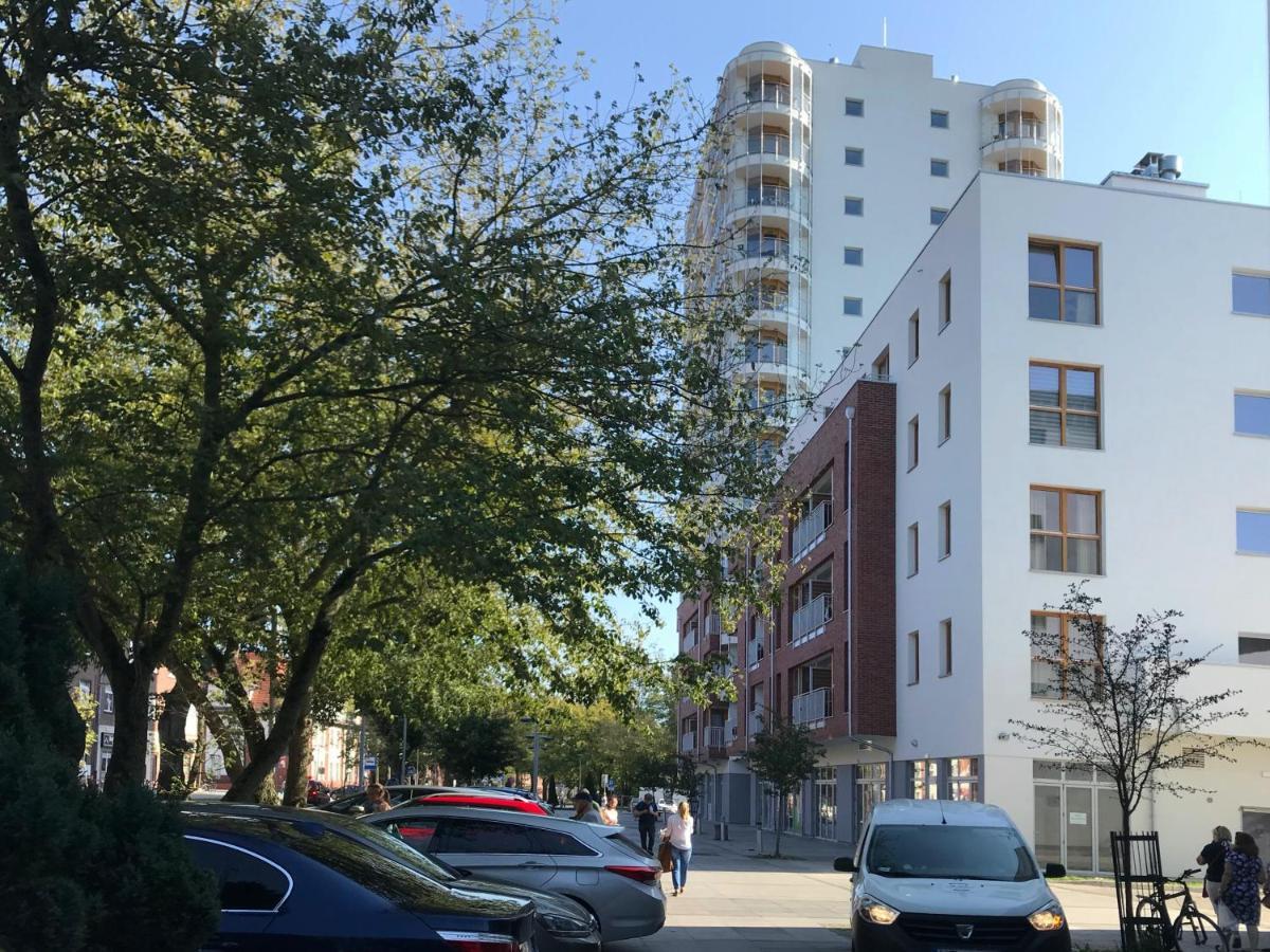 4Uapart-Apartment Suite Platan Tower Paradiso 斯维诺乌伊希切 外观 照片